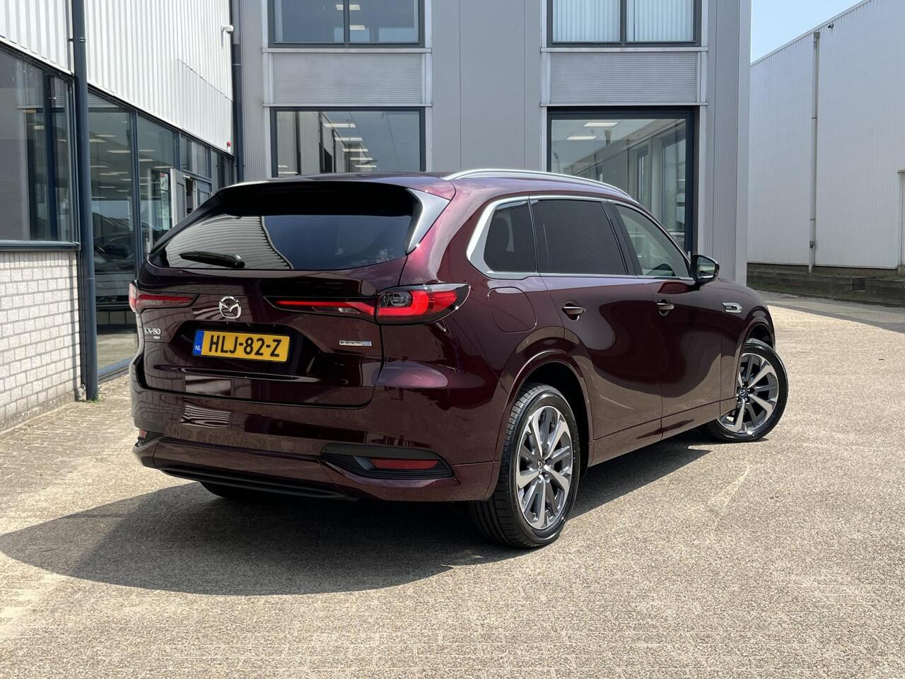 Mazda CX-80 2.5 e-SkyActiv PHEV Takumi Plus 6p. 6-Persoons | Leder/Pano.Dak/Head-Up/Verw.Stoelen V+A met Koeling/Adapt. Cruise