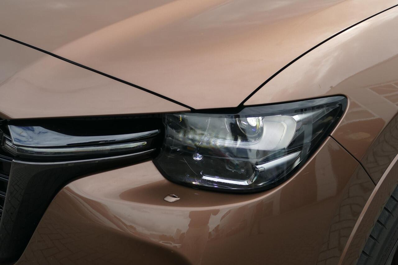 Mazda CX-80 2.5 e-SkyActiv PHEV Homura Plus 6p. | Trekhaak | 360 View | Adapt Cruise | Apple/Android | Bose | Pano | RIJKLAARPRIJS!!