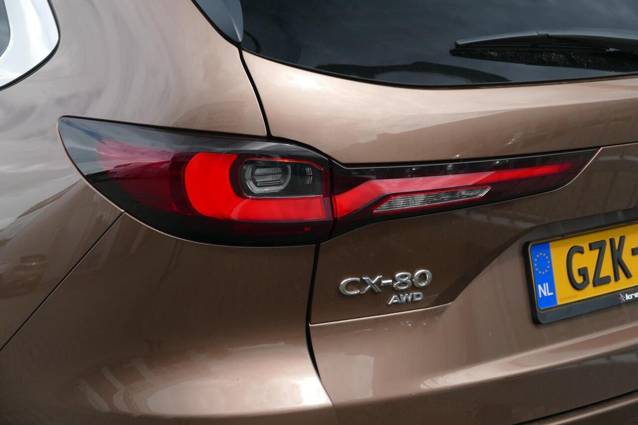Mazda CX-80 2.5 e-SkyActiv PHEV Homura Plus 6p. | Trekhaak | 360 View | Adapt Cruise | Apple/Android | Bose | Pano | RIJKLAARPRIJS!!