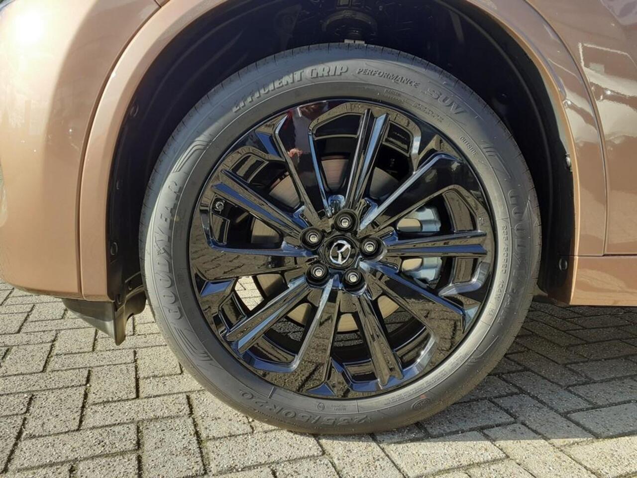 Mazda CX-80 2.5 e-SkyActiv PHEV Homura Plus | Rijklaar | Apple Carplay | Stoelverwarming | Elektrisch Panoramadak