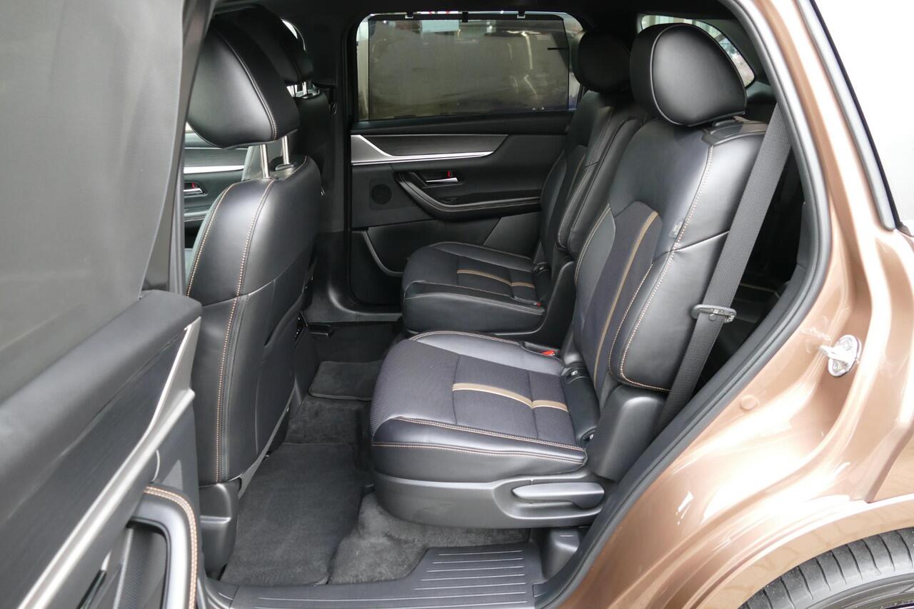 Mazda CX-80 2.5 e-SkyActiv PHEV Homura Plus 6p. | Trekhaak | 360 View | Adapt Cruise | Apple/Android | Bose | Pano | RIJKLAARPRIJS!!