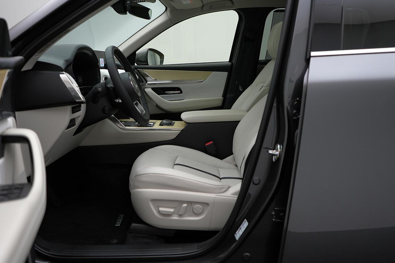 Mazda CX-80 2.5 E-SKYACTIV PHEV Takumi Plus 4WD automaat 6p. | demo voordeel