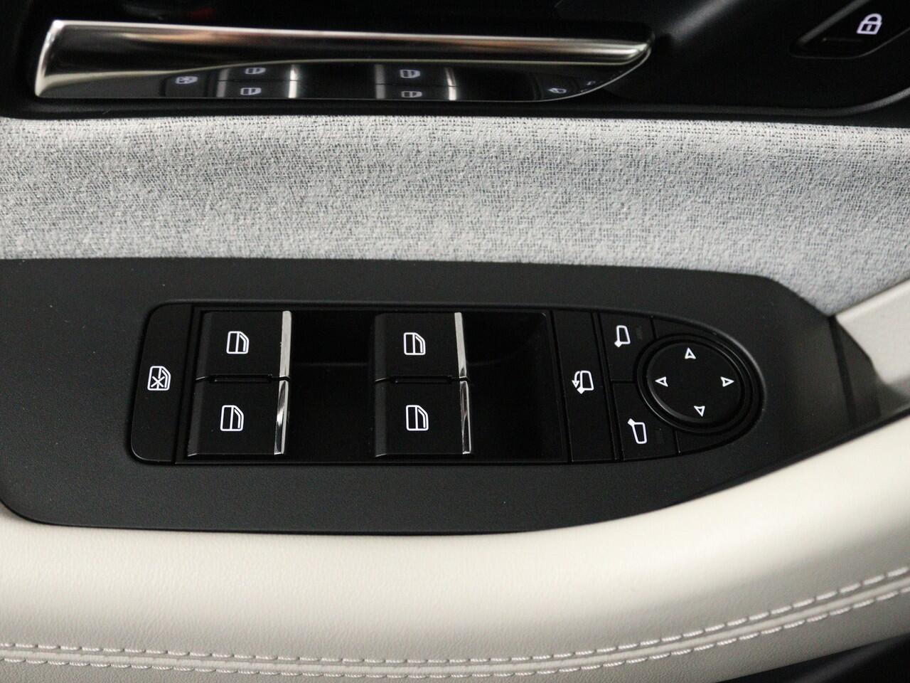 Mazda CX-80 2.5 e-SkyActiv PHEV Takumi Plus 6p. | *Demo* | Leder | PANO |