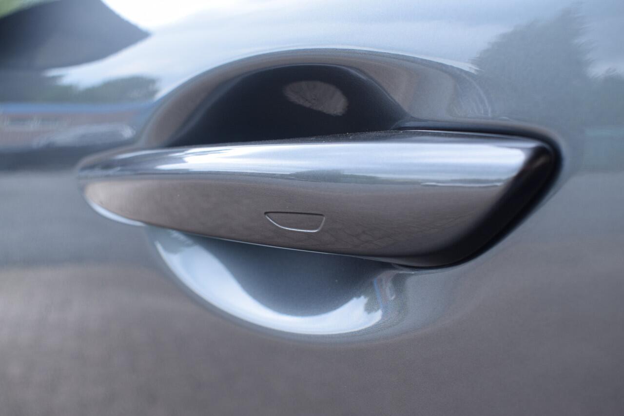 Mazda CX-80 2.5 e-SkyActiv PHEV Homura Plus - ¤ 6.885,- instapvoordeel