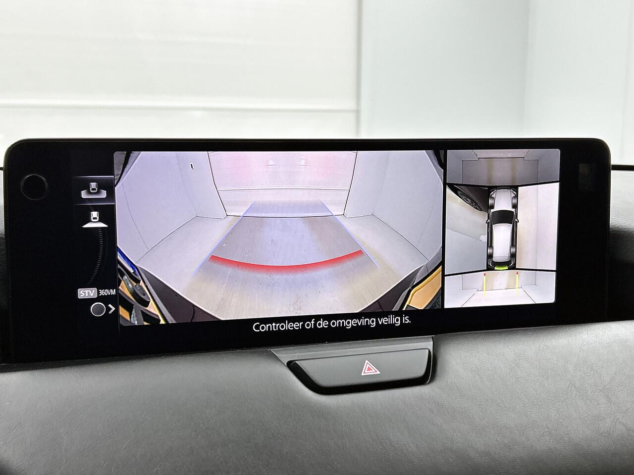 Mazda CX-80 2.5 e-SkyActiv PHEV Homura Plus / Panorama-dak / 7-zitplaatsen / Leder int.