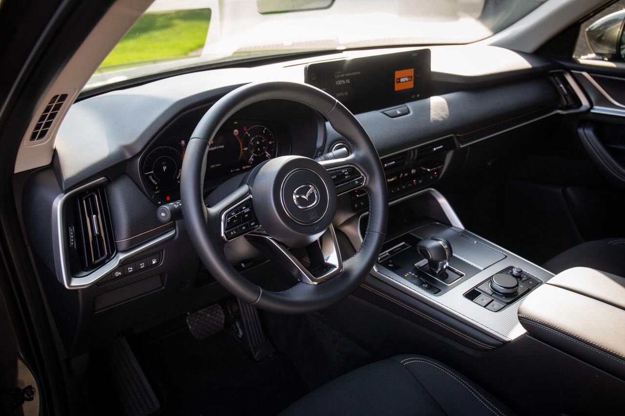 Mazda CX-80 2.5 e-SkyActiv PHEV Exclusive-Line 7p 327pk, 7 persoons, Camera, Stuur- en stoelverwarming,