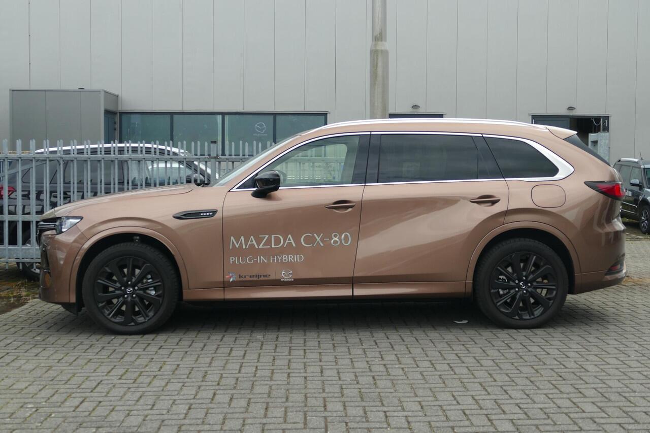 Mazda CX-80 2.5 e-SkyActiv PHEV Homura Plus 6p. | Trekhaak | 360 View | Adapt Cruise | Apple/Android | Bose | Pano | RIJKLAARPRIJS!!