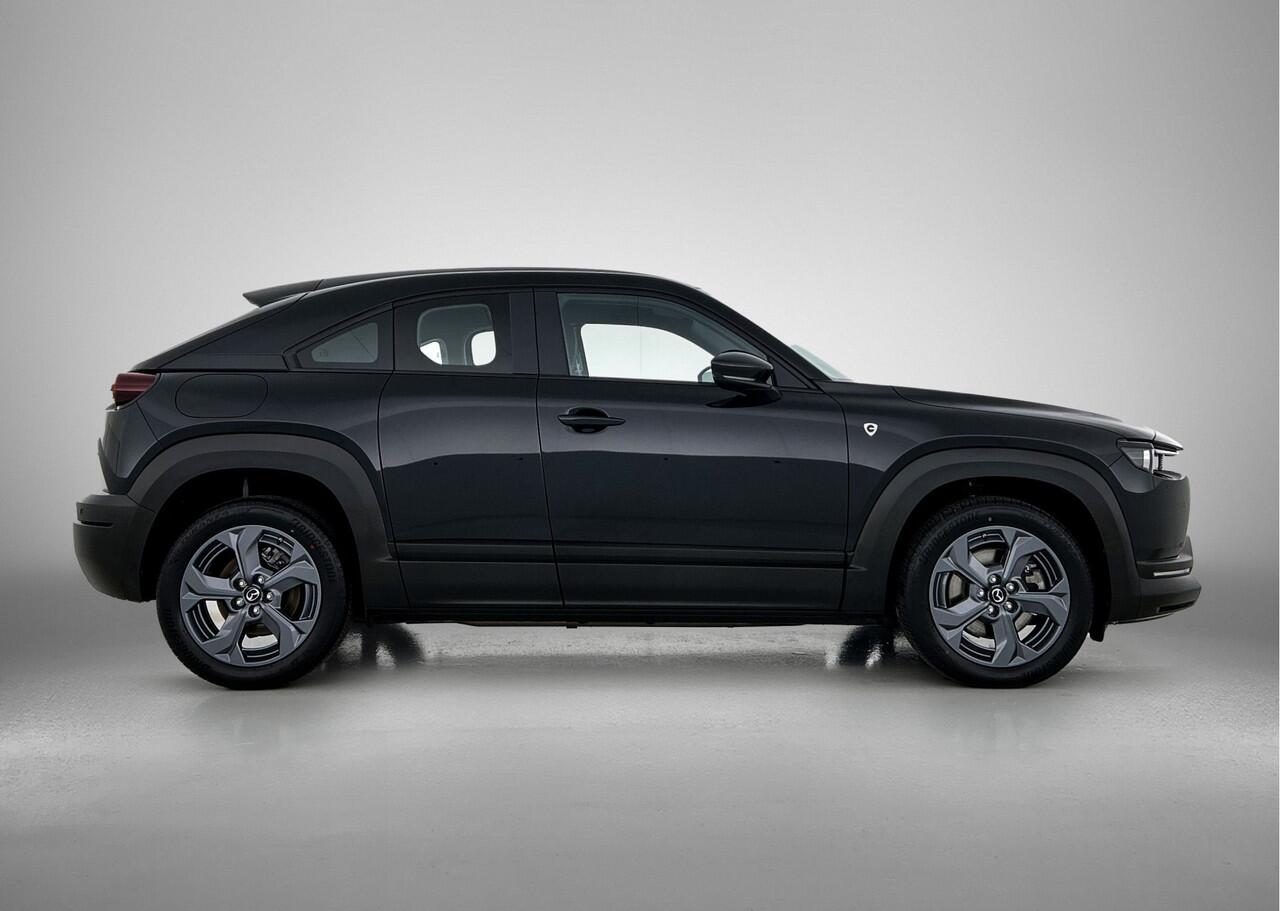 Mazda MX-30 e-SkyActiv R-EV 170 Exclusive-line Navigatie | Camera achter | PDC | Lichtmetaal