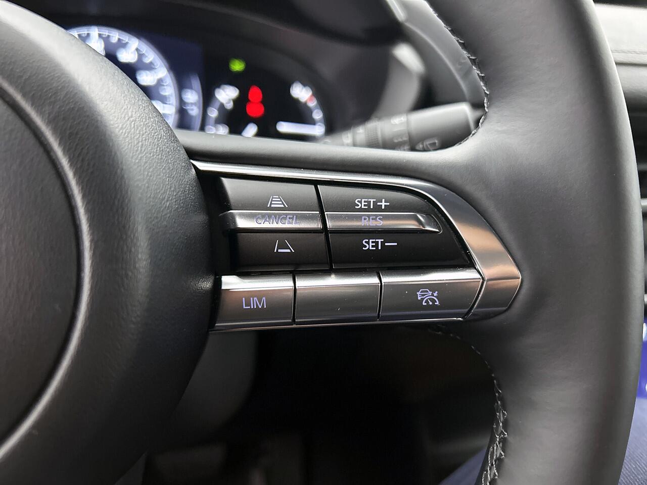 Mazda MX-30 e-SkyActiv EV 145 Exclusive-line 36 kWh / Prijs incl. commerciële acties