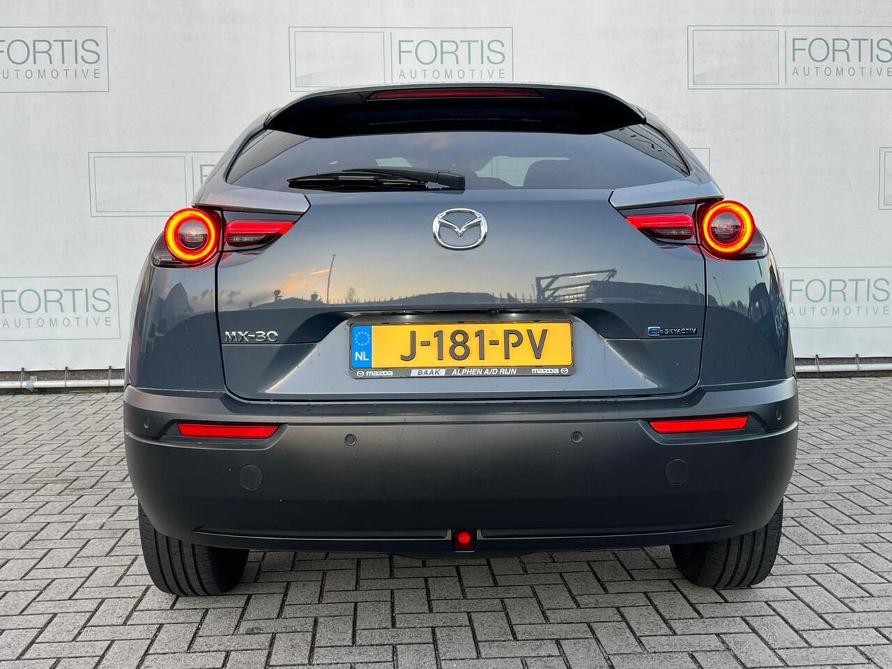 Mazda MX-30 e-SkyActiv 145 First Edition 36 kWh NL-AUTO | 100% ELEKTRISCH | CAMERA |STOELVERWARMING
