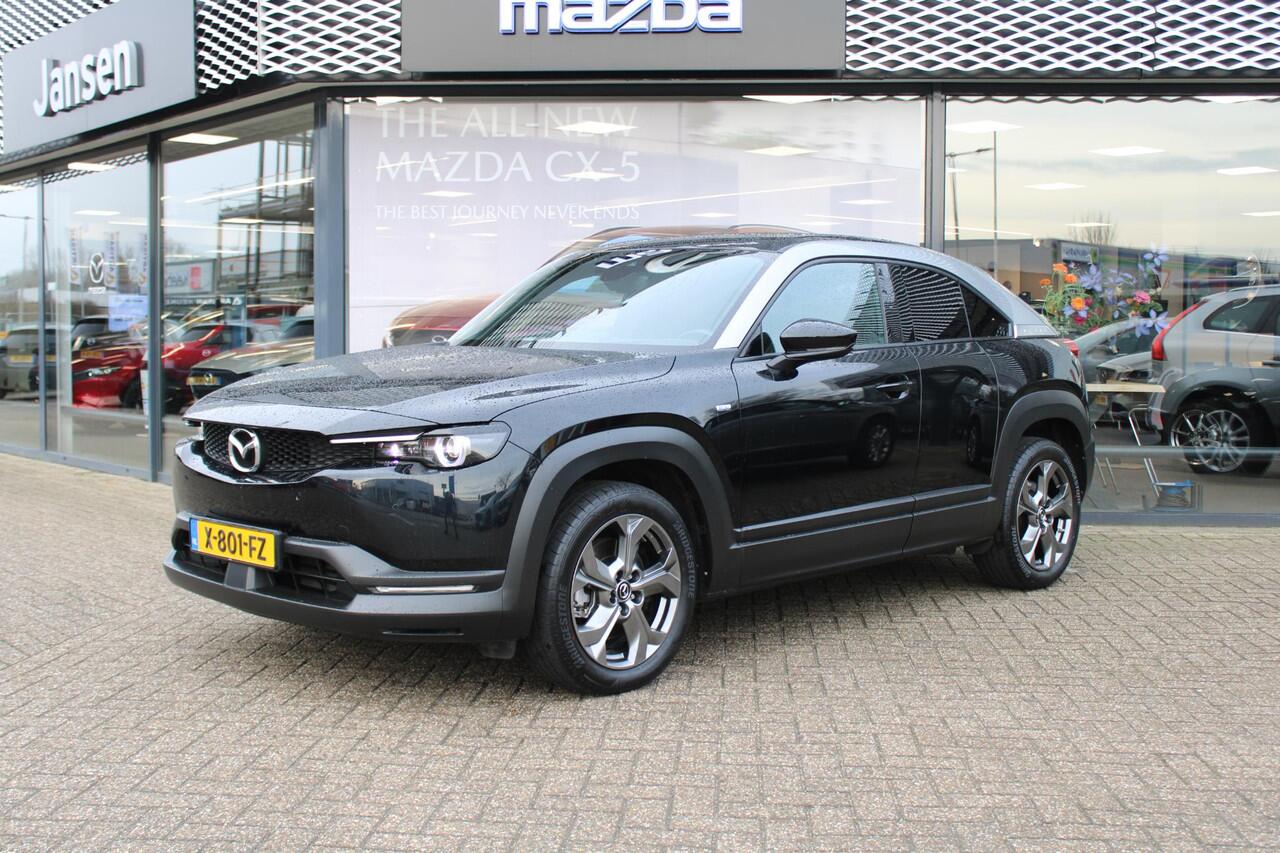 Mazda MX-30 e-SkyActiv EV 145 Advantage Industrieel 36 kWh , Automaat, Camera, Navi, Clima, Adap.Cruise, HUD, Apple Carplay, Android Auto, Stoelverwarming, LMV 18 Inch, PDC, LKA,
