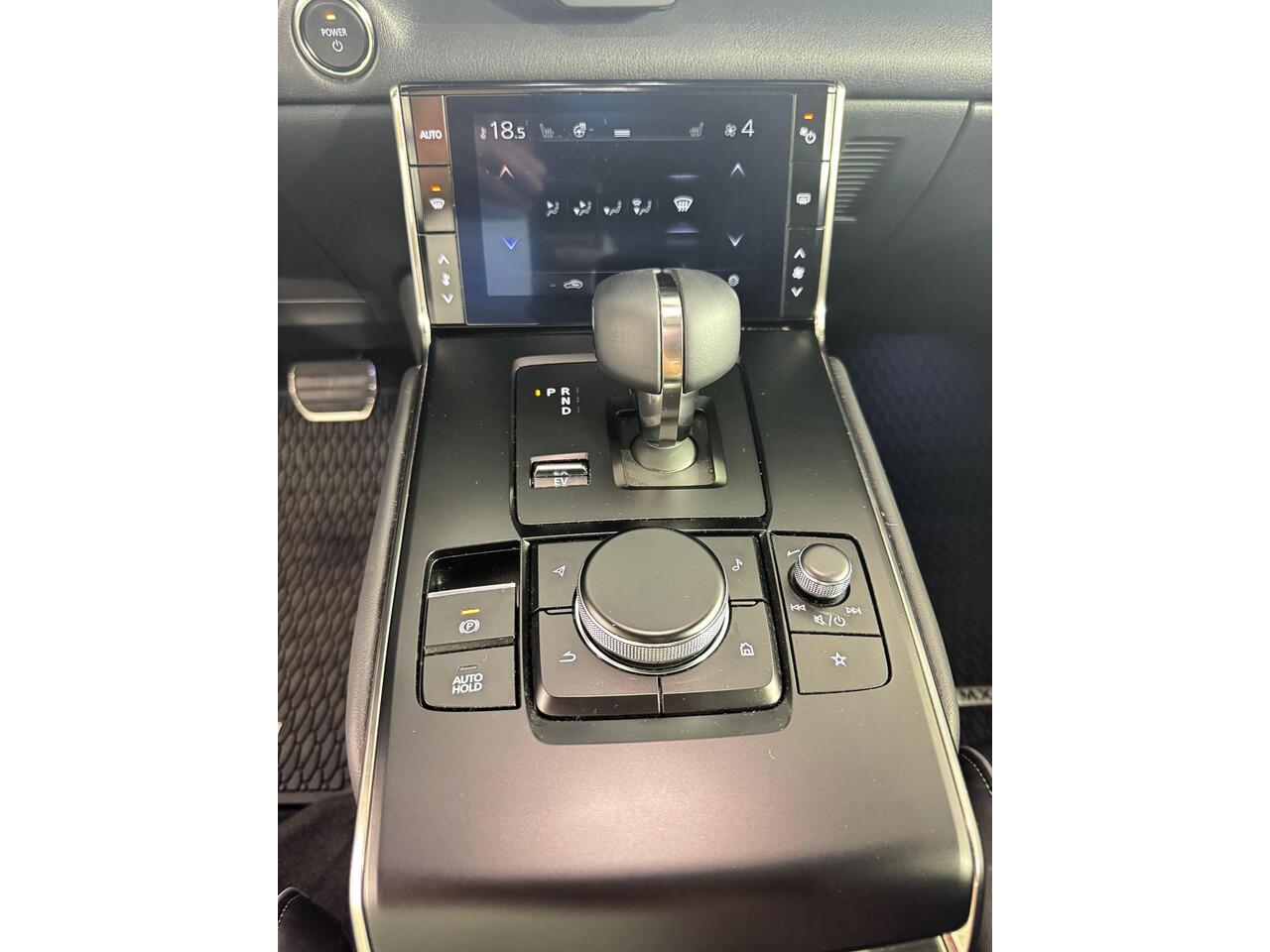 Mazda MX-30 e-SkyActiv R-EV 170 Edition R / Demo / Limited Edition / Plug-In Hybrid / BTW auto