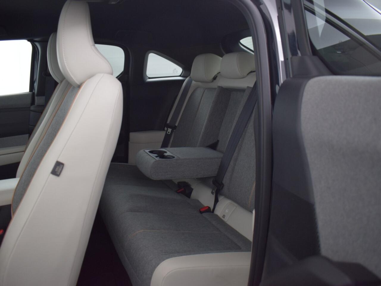 Mazda MX-30 e-SkyActiv 145 First Edition