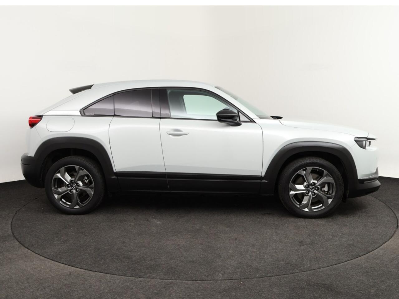 Mazda MX-30 e-SkyActiv 145 First Edition