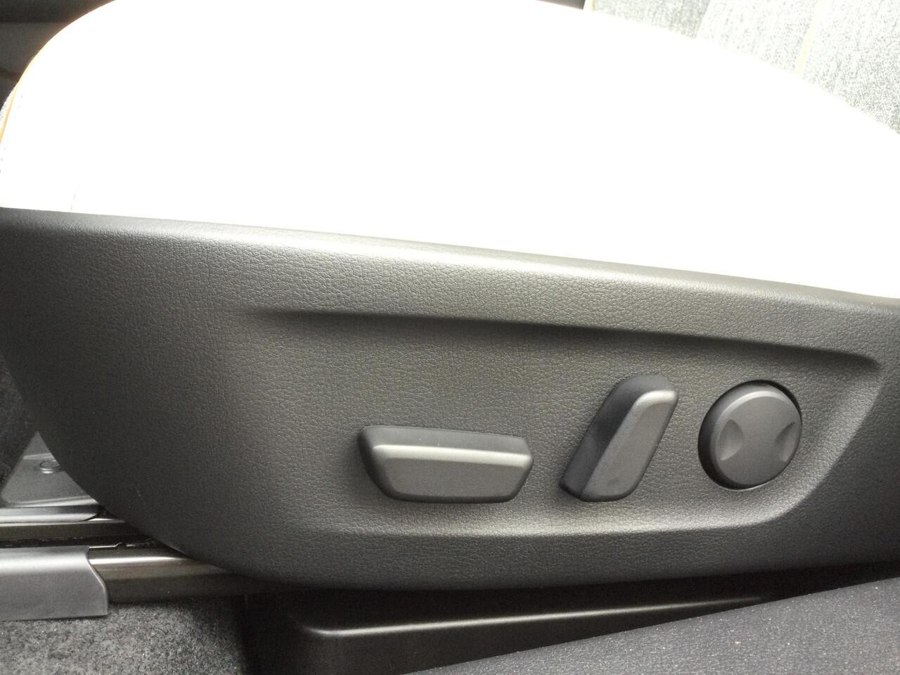 Mazda MX-30 E-Skyactiv EV 145 Advantage Modern