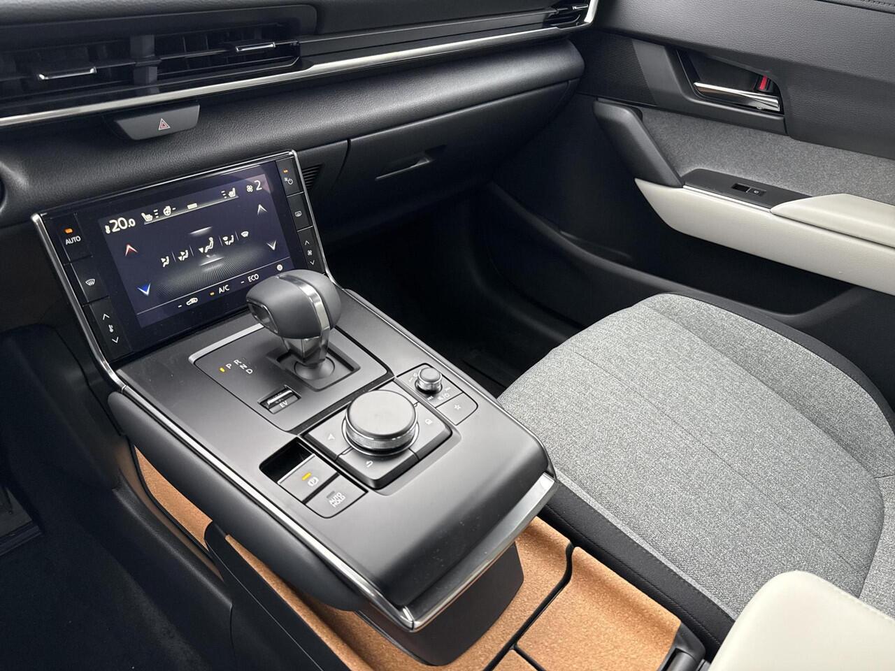 Mazda MX-30 e-SkyActiv R-EV 170 Exclusive-line PHEV | ¤ 9.000 KORTING | Achteruitrijcamera| Adaptive Cruise