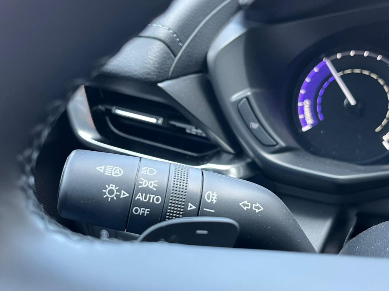 Mazda MX-30 e-SA R-EV 170 Advantage *DEMO | CAMERA | NAVI