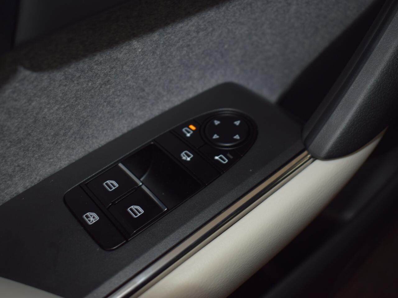 Mazda MX-30 e-SA EV145 Excl. LINE *DEMO*