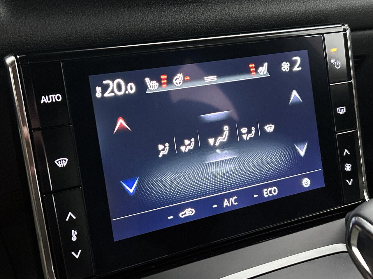 Mazda MX-30 e-SkyActiv R-EV 170 Exclusive-line Navigatie | Camera achter | PDC | Lichtmetaal