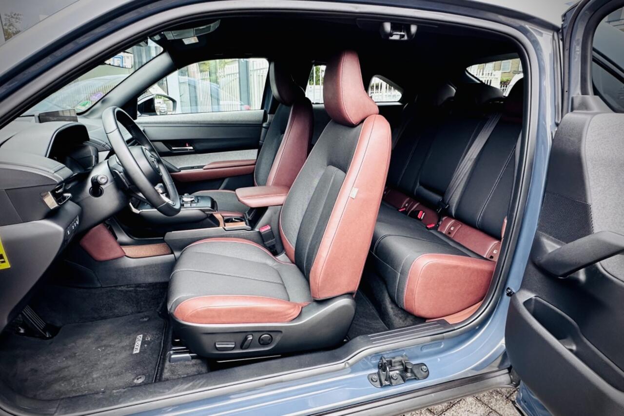 Mazda MX-30 REV 170 | Advantage | Plug-in hybride 9065km!