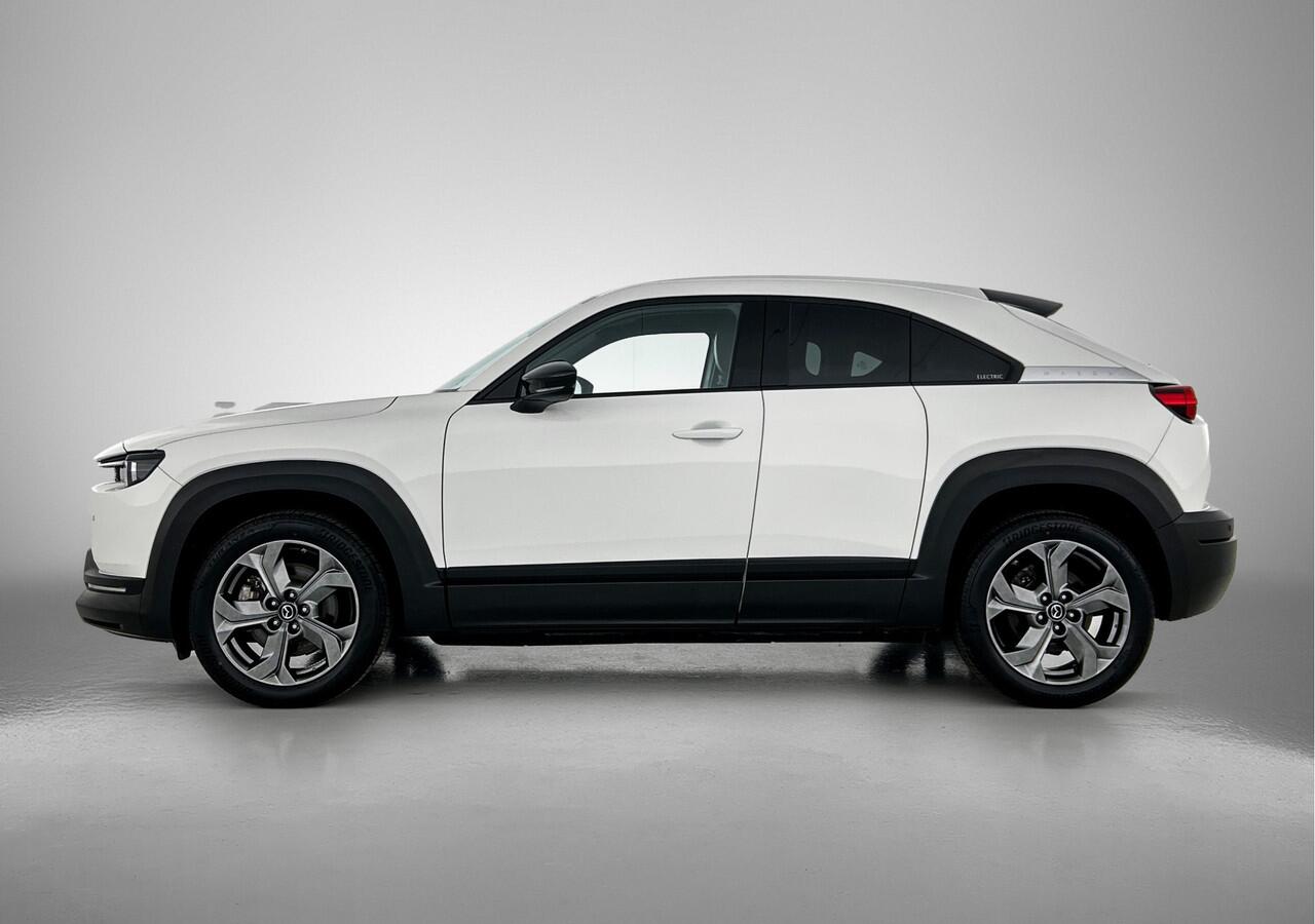 Mazda MX-30 e-SkyActiv 145 First Edition 36 kWh Navigatie | PDC v+a | Achteruitrijcamera | Adaptieve Cruise control