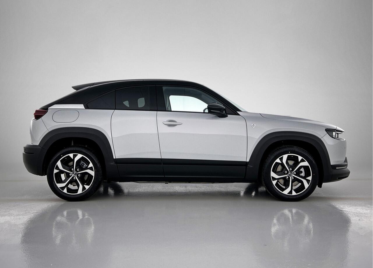 Mazda MX-30 e-SkyActiv R-EV 170 Exclusive-line Getoonde prijs incl. 6.000 euro voorraadvoordeel !