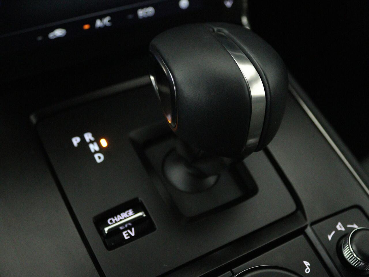 Mazda MX-30 e-SkyActiv R-EV 170 Prime-line | Navigatie & Carplay | Camera |