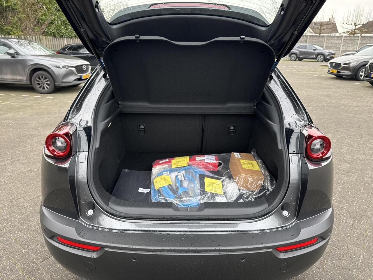 Mazda MX-30 e-SkyActiv R-EV 170 Exclusive-line PHEV | ¤ 9.000 KORTING | Achteruitrijcamera| Adaptive Cruise