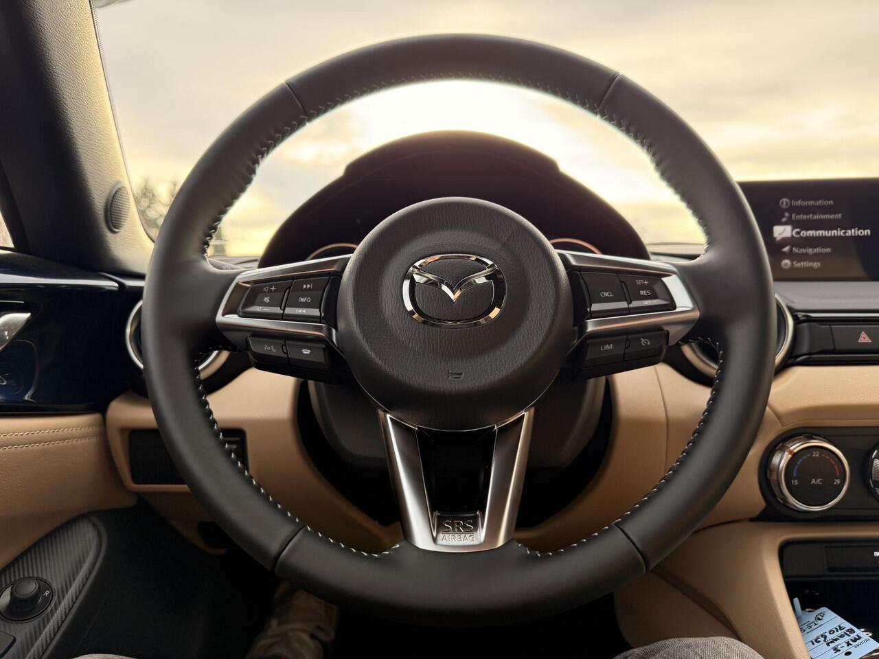 Mazda MX-5 1.5 SkyActiv-G 132 Kazari | NIEUW TE REGISTREREN | SPECIALE UITVOERING |