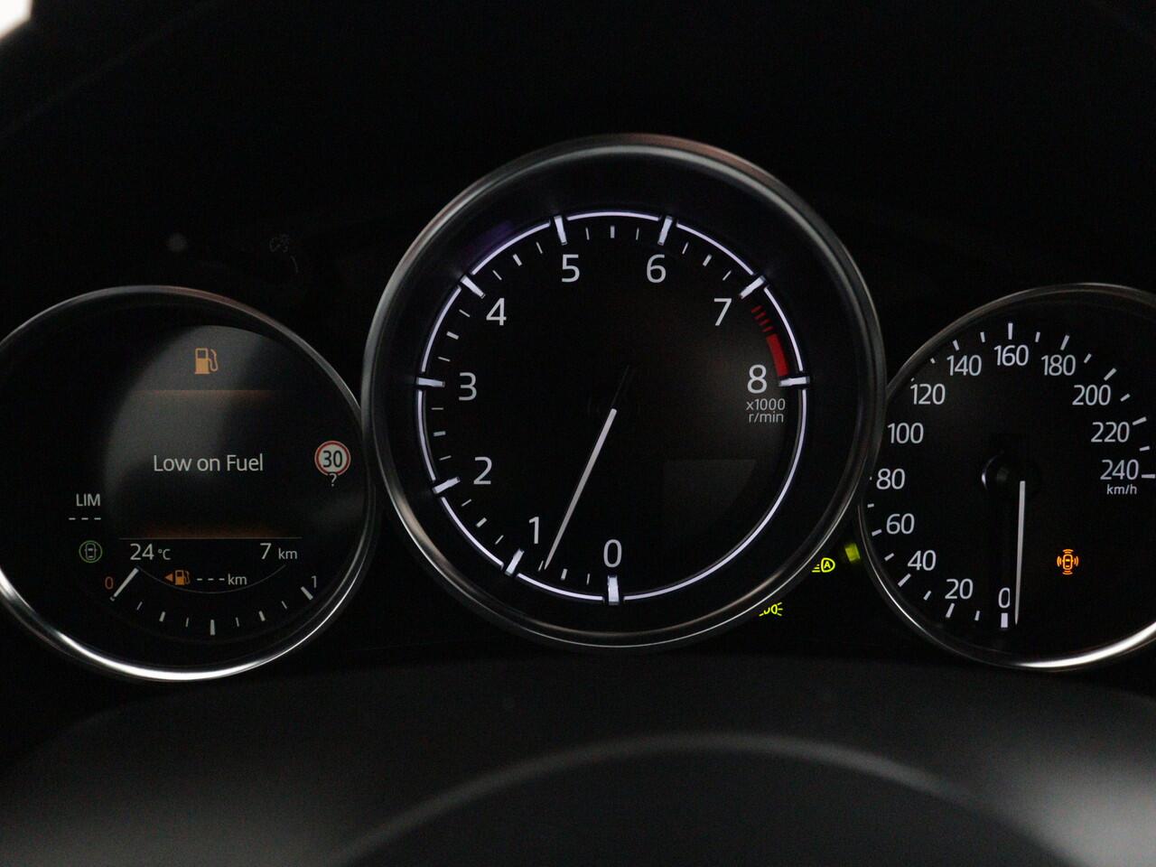 Mazda MX-5 1.5 SKYACTIV-G 132 6MT RWD Kazari