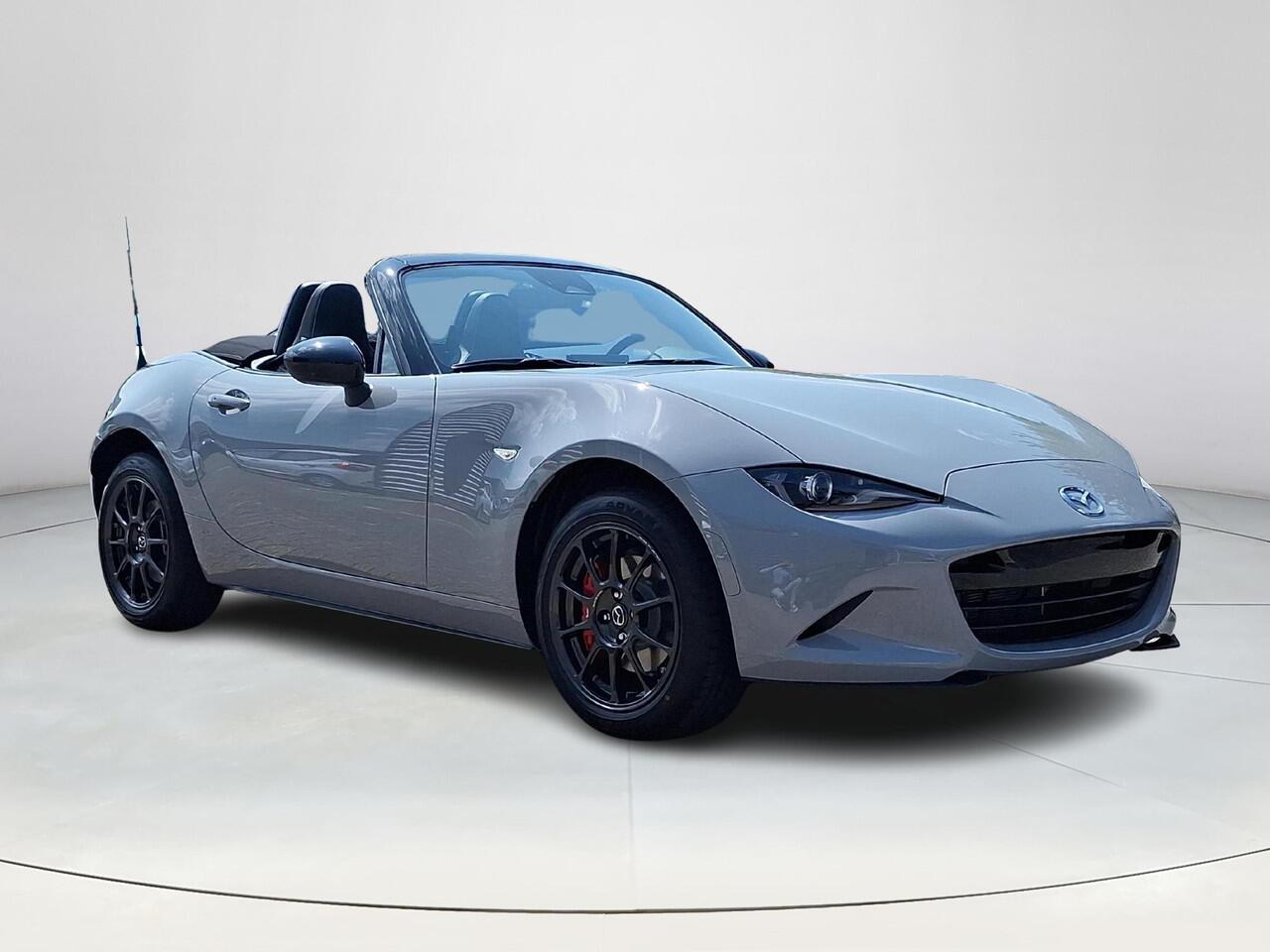 Mazda MX-5 1.5 SkyActiv-G 132 Homura | Brembo | Sportonderstel | Bose | Recaro | Achteruitrij camera | BBS Forged velgen | Full led adaptieve koplampen | Draadloze Apple Carplay en Android Auto | Navigatie | Cruise Control | Stoelverwarming |