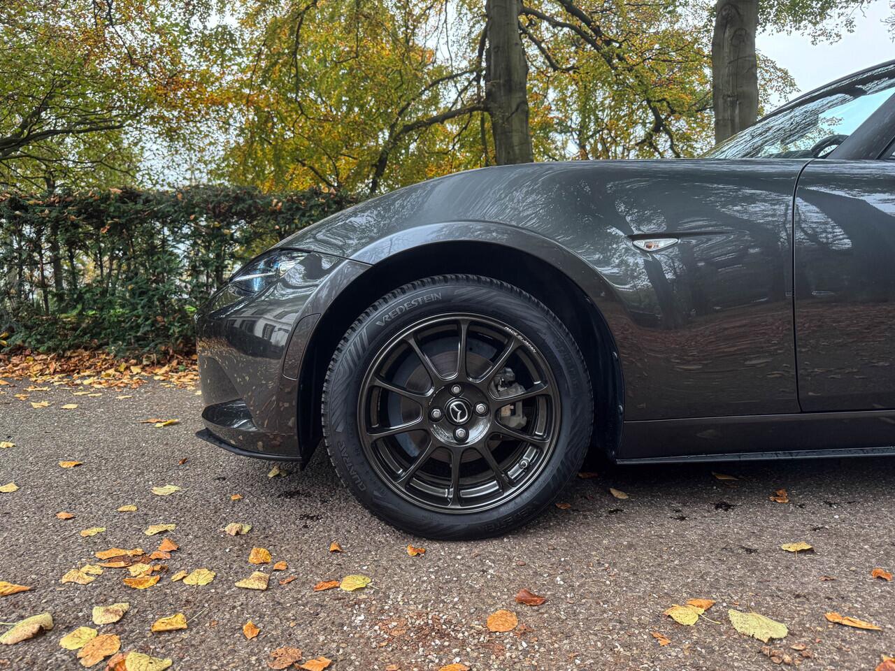 Mazda MX-5 RF 1.5 SkyActiv-G Edition 100