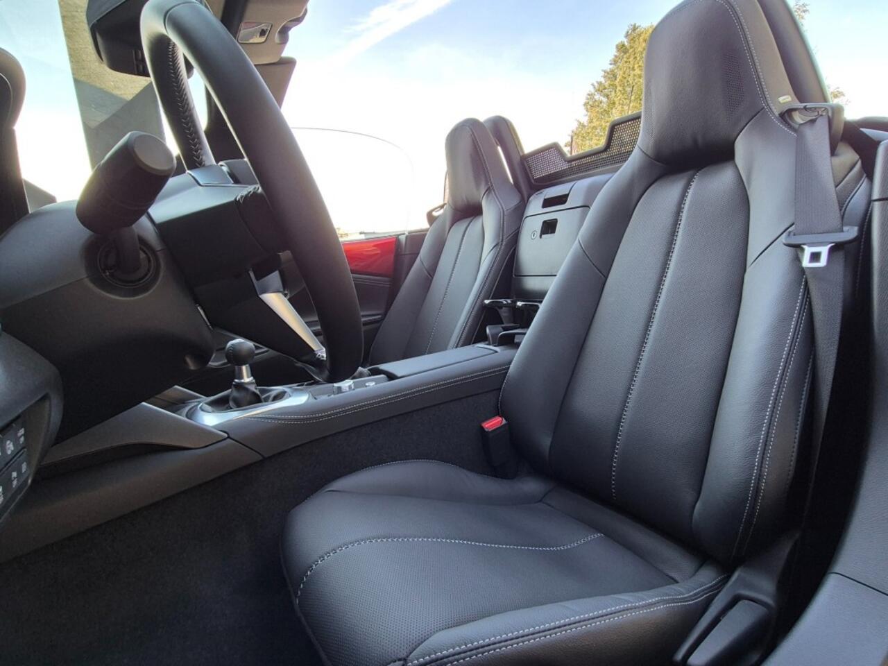 Mazda MX-5 SKYACTIV-G 1.5 132 6MT EXCLUSIVE-LINE / DEMO VOORDEEL!!