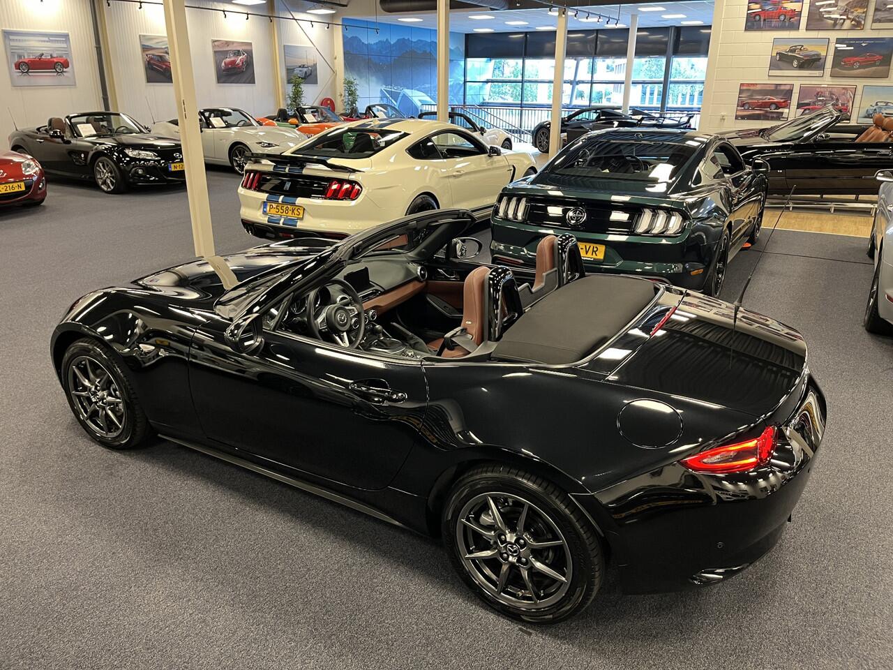 Mazda MX-5 ND Roadster 1.5 SkyActiv-G 132PK GT-M Bose Leder Camera PDC Apple CarPlay