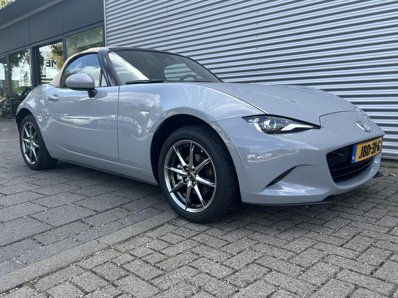 Mazda MX-5 1.5 SkyActiv-G 132 Kazari | LED | Camera | Leder | Fab.garantie 08-2031 |