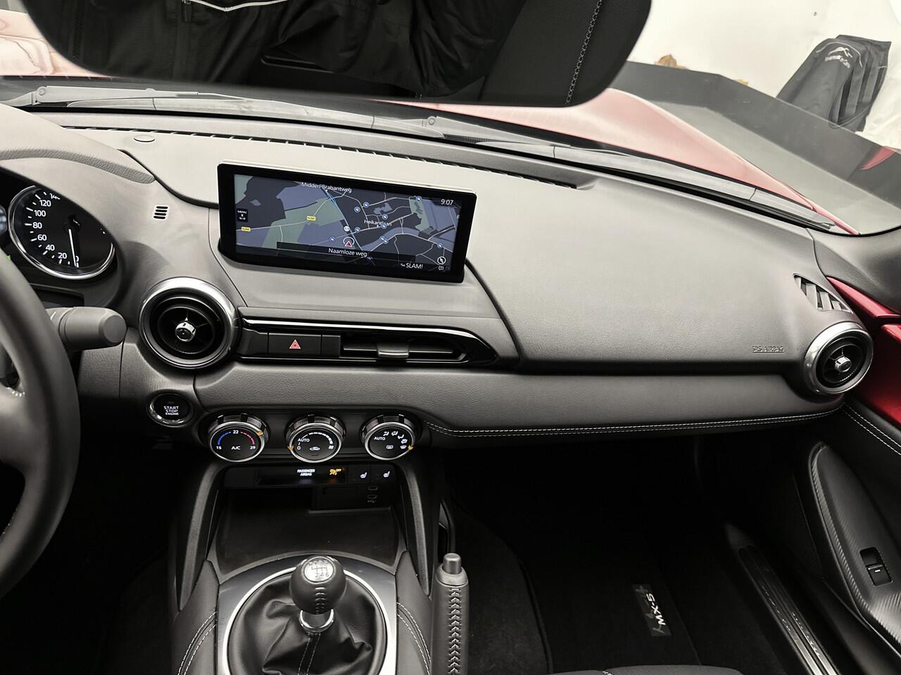 Mazda MX-5 1.5 SkyActiv-G 132 Exclusive-Line Aero pakket Zwarte LM velgen | Bose | Unieke auto!