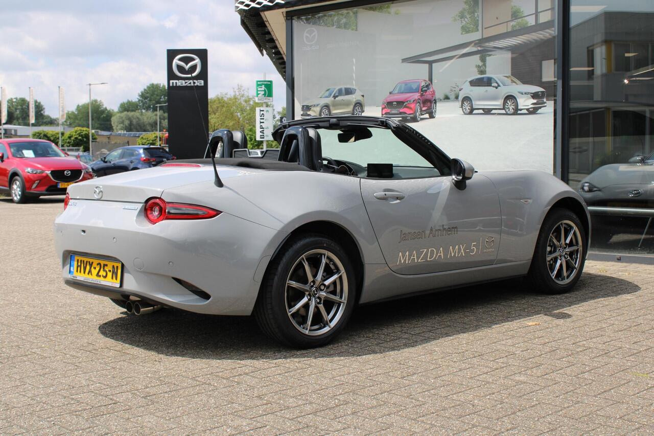 Mazda MX-5 1.5 SkyActiv-G 132 Exclusive-Line Demovoordeel ¤ 10.140-, Navi, Clima, Leder, Apple Carplay, 16"inch Bright dark LM velgen, camera, BSM, Bose®.