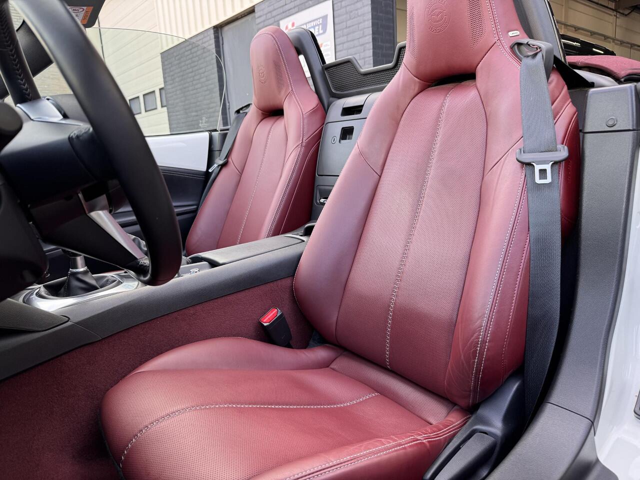 Mazda MX-5 1.5 SkyActiv-G 100th Anniversary uitvoering Uniek