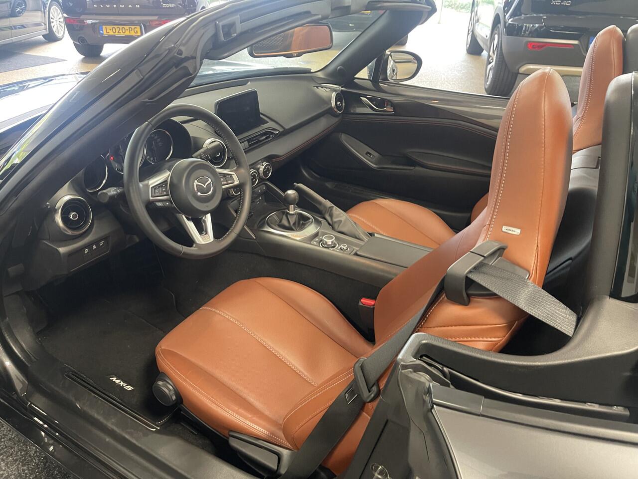 Mazda MX-5 1.5 SkyActiv-G 132 Luxury super lage km stand