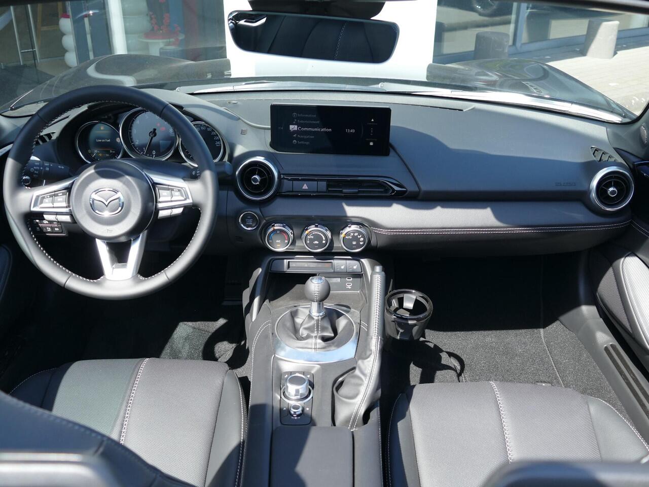 Mazda MX-5 1.5 SkyActiv-G 132 Exclusive-Line | Achteruitrijcamera | stoelverwaring | Carplay | RIJKLAARPRIJS!