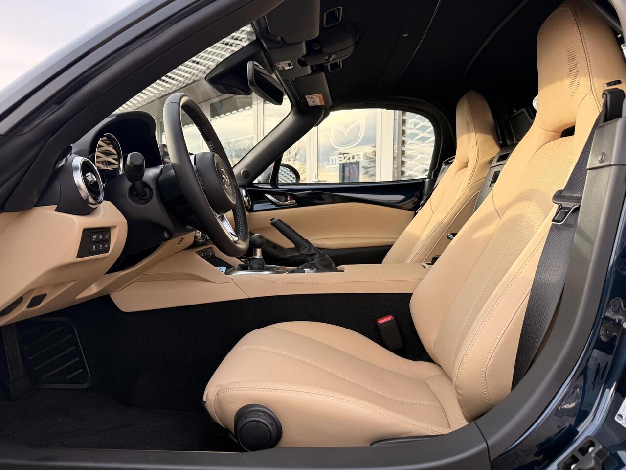 Mazda MX-5 1.5 SkyActiv-G 132 Kazari | NIEUW TE REGISTREREN | SPECIALE UITVOERING |