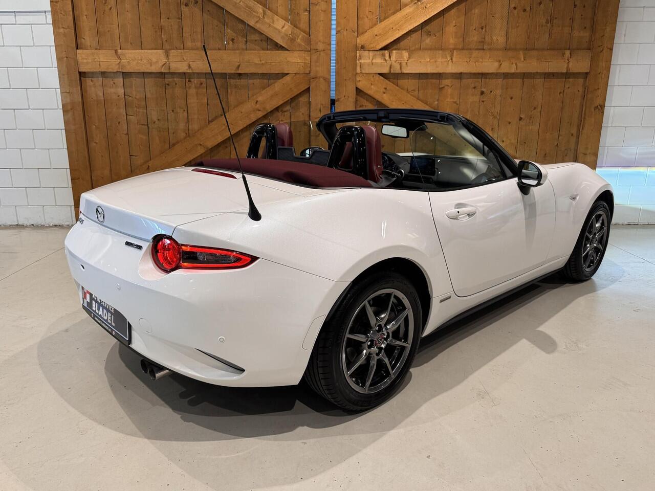 Mazda MX-5 1.5 SkyActiv-G 100th Anniversary uitvoering Uniek