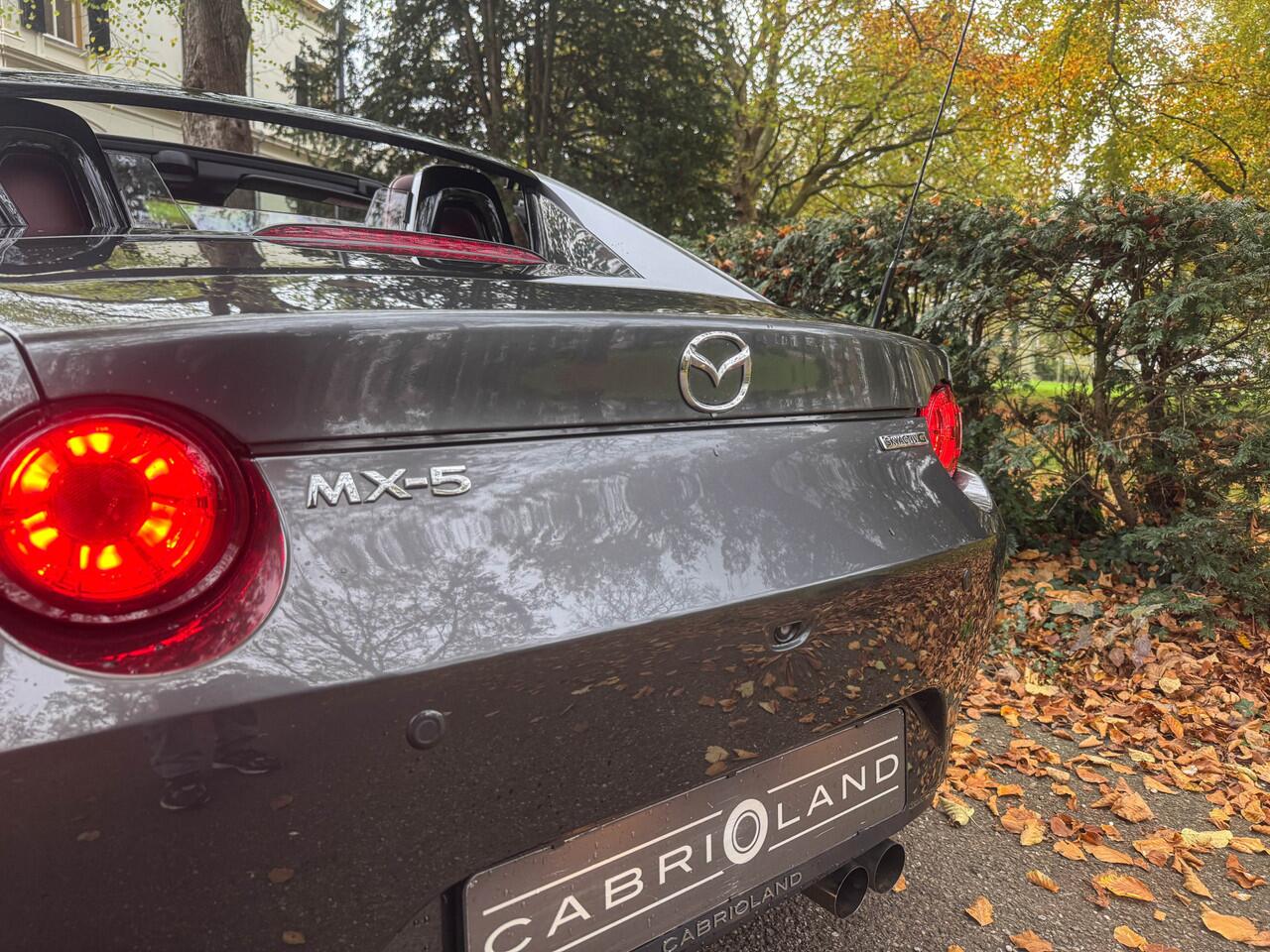 Mazda MX-5 RF 1.5 SkyActiv-G Edition 100