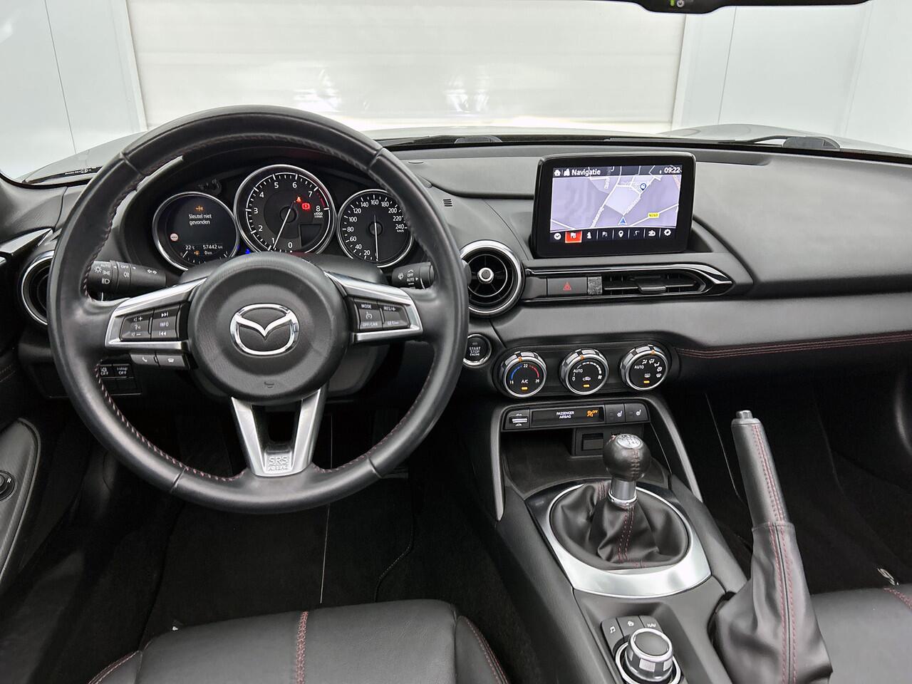 Mazda MX-5 RF RF 2.0 SkyActiv-G 184 GT-M Navigatie | Camera achter | Leder | Stoelverwarming