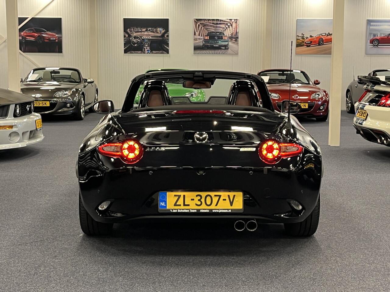 Mazda MX-5 ND Roadster 1.5 SkyActiv-G 132PK GT-M Bose Leder Camera PDC Apple CarPlay