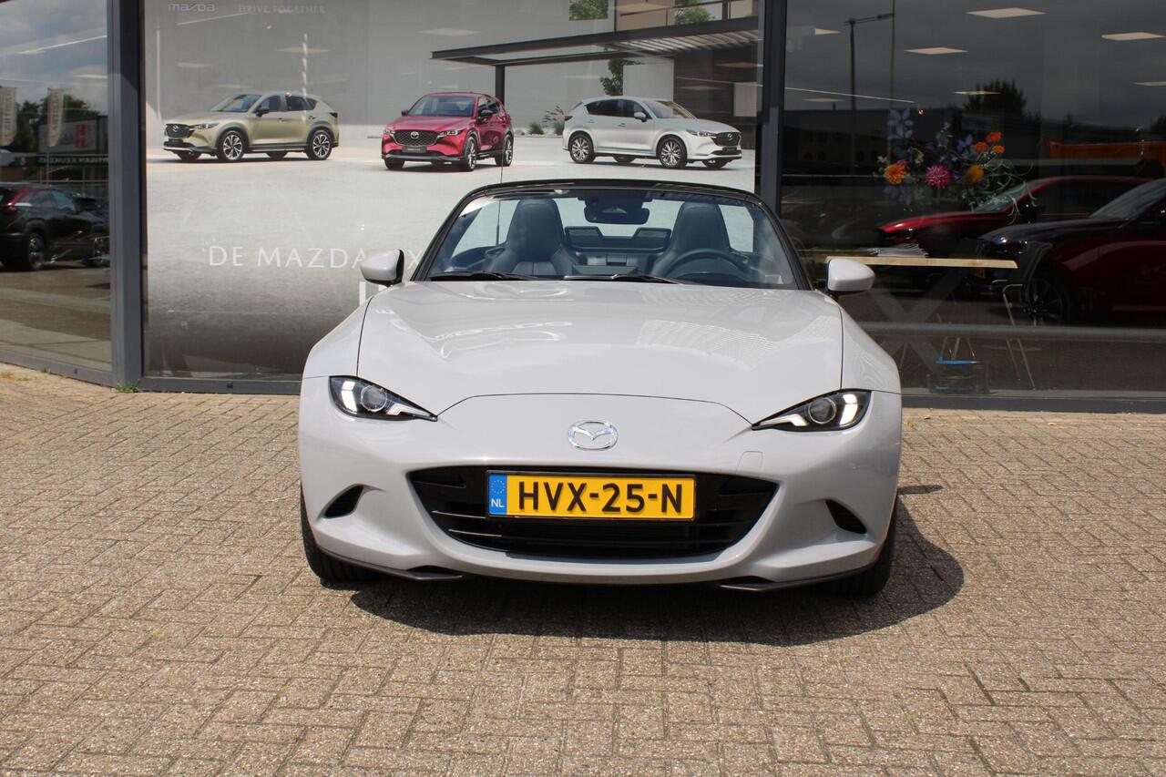 Mazda MX-5 1.5 SkyActiv-G 132 Exclusive-Line Demovoordeel ¤ 10.140-, Navi, Clima, Leder, Apple Carplay, 16"inch Bright dark LM velgen, camera, BSM, Bose®.
