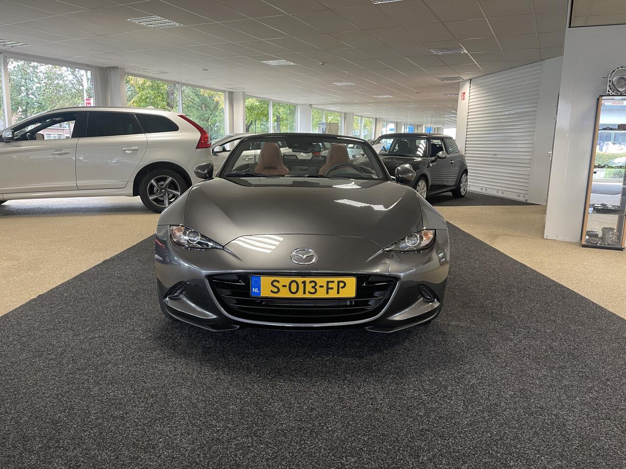Mazda MX-5 1.5 SkyActiv-G 132 Luxury super lage km stand