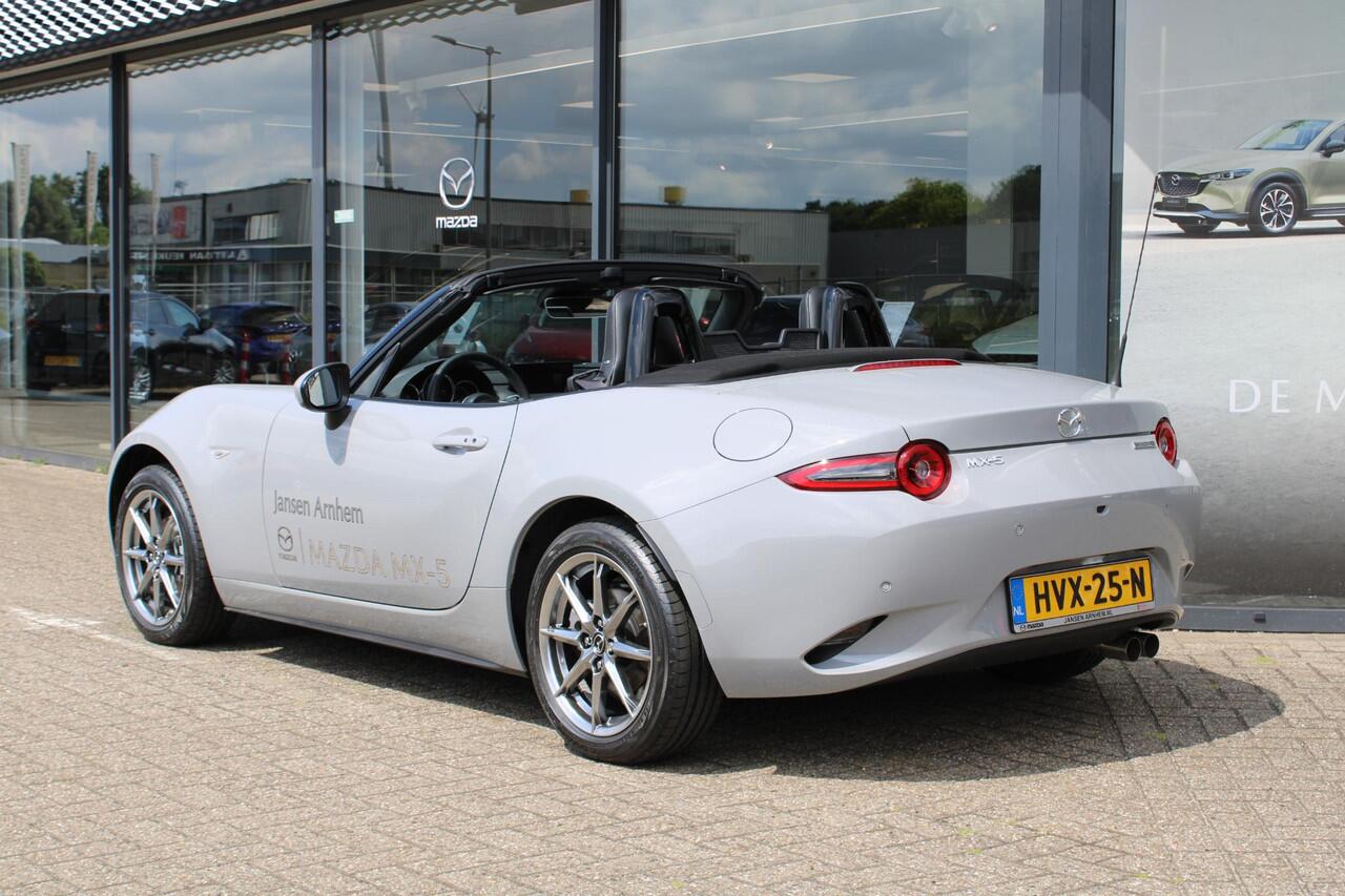 Mazda MX-5 1.5 SkyActiv-G 132 Exclusive-Line Demovoordeel ¤ 10.140-, Navi, Clima, Leder, Apple Carplay, 16"inch Bright dark LM velgen, camera, BSM, Bose®.