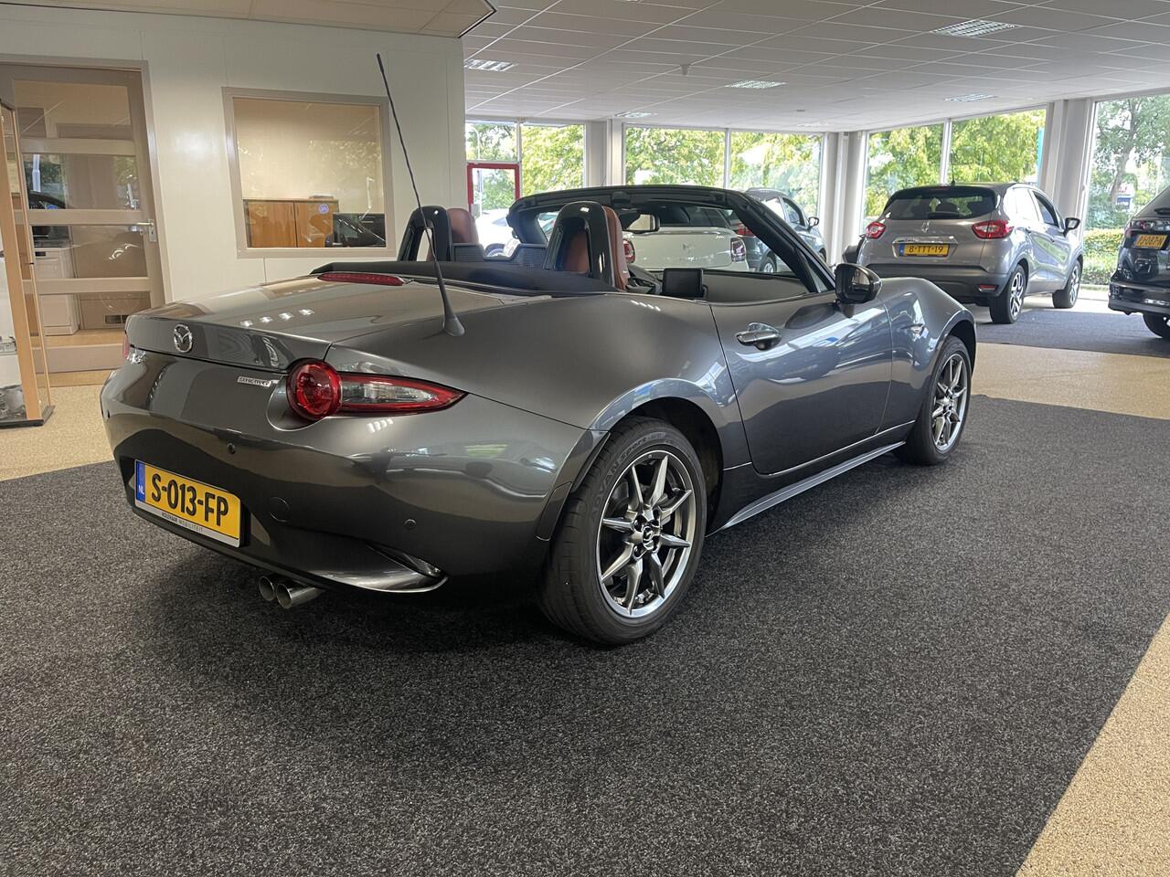 Mazda MX-5 1.5 SkyActiv-G 132 Luxury super lage km stand
