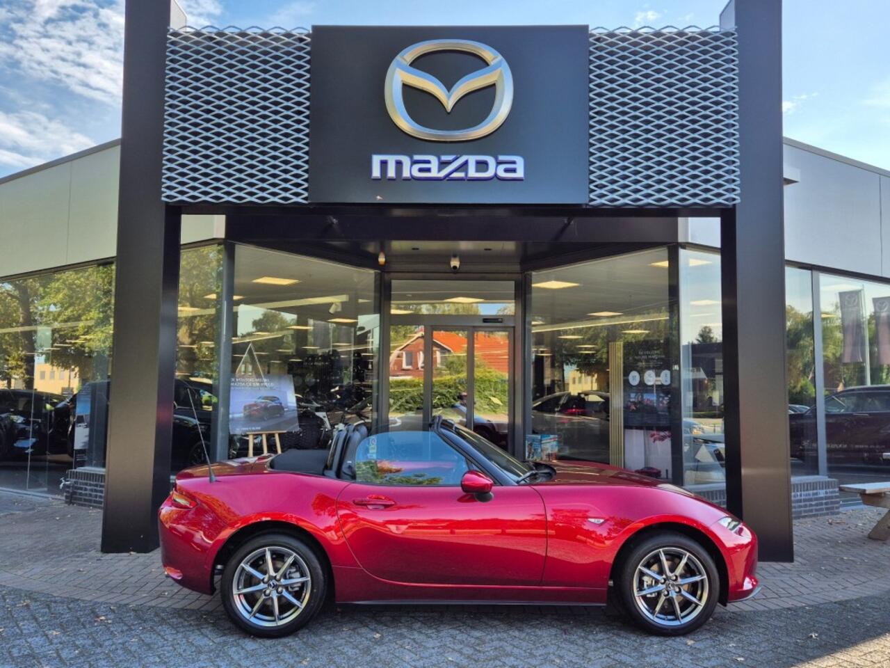 Mazda MX-5 SKYACTIV-G 1.5 132 6MT EXCLUSIVE-LINE / DEMO VOORDEEL!!